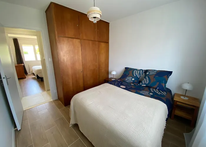 Frangipanier, Maison Quartier Calme, 1,5km De La Plage, 6 Pers Casa de Férias *